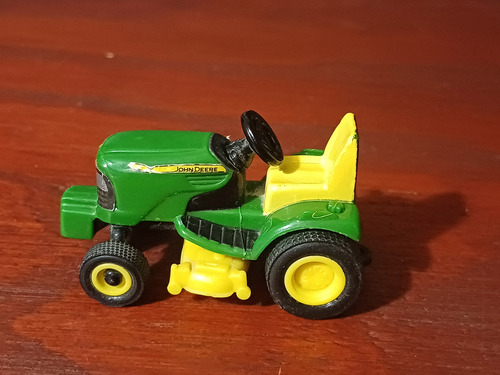Juguete Tractor John Deere De Cortar Pasto A Escala Verde (Usado)