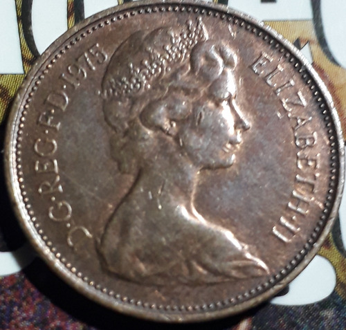 Moneda Reina  Isabel Ii Del Año 1975 Buen Estado Vendo 