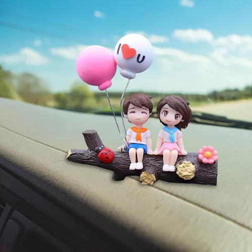 Comprar Decoración de coche, figuras de acción de parejas de dibujos  animados, adorno de globo, accesorios para salpicadero Interior de coche