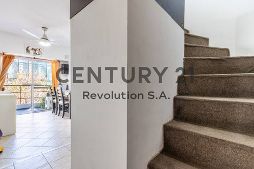 Imagen 18 de 22 de En Venta - Duplex De Un Dormitorio Con Balcón, Al Frente - Pichincha, Rosario
