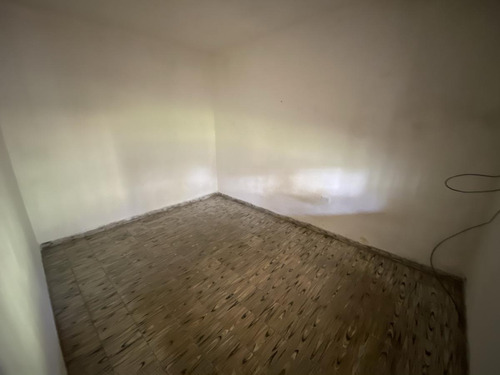 Imagen 8 de 8 de En Venta! Interesante Propiedad En Moreno Con 2 Dormitorios Y Parque - Ubicada En Marcos Del Bueno Al 400 | La Perlita | Ubicación Comercial