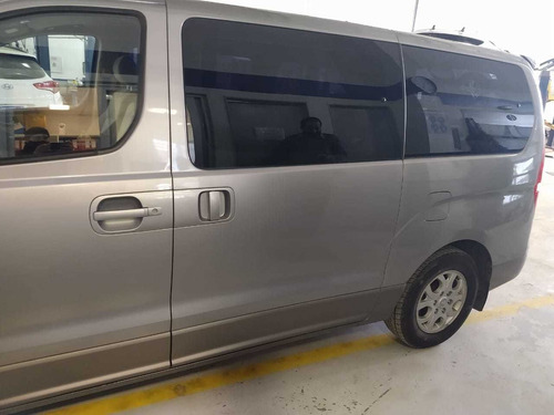 Hyundai H1 2.4 Premium 1 175cv 4at 2015