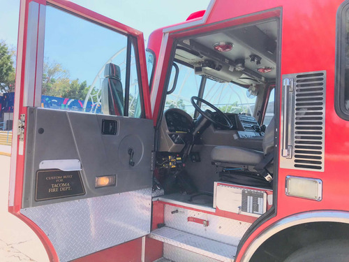 Camion De Bomberos Spartan (faltan Controles Bomba)