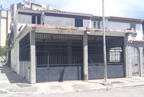 Imagen 1 de 14 de Vende Casa Bucaral Sur