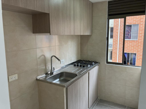 Imagen 8 de 15 de Apartamento En Arriendo En Barranquilla Alameda Del Rio. Cod 103039