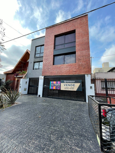 Imagen 2 de 14 de Excelente 2 Ambientes Tipo Dúplex En Venta!