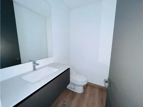 143m2 Apartamento En El Poblado