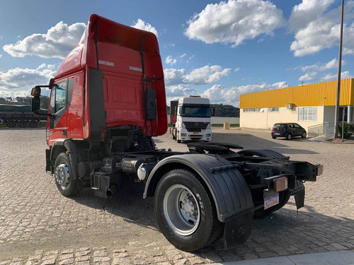 Imagem 5 de 11 de Iveco Cursor 330 4x2 Ano 2010