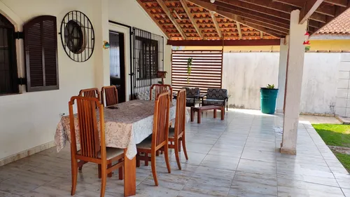 Ótima Casa À 800 Metros Da Praia