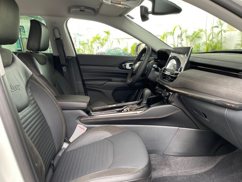 Imagem 7 de 10 de Jeep Commander 2022 2.0 Limited 4x4 Aut. 5p Marchas