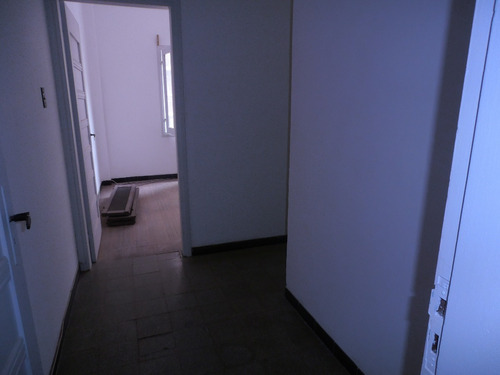 Ref 1058, Amplio Apto 2 Dormitorios, Centro A Mts De Rambla