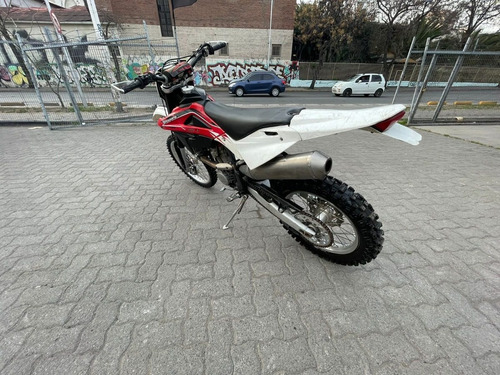 Imagen 12 de 13 de Husqvarna Te310