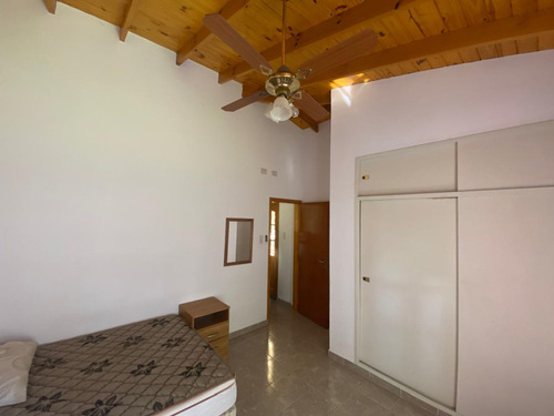 Casa Quinta En Ave Del Paraíso 767