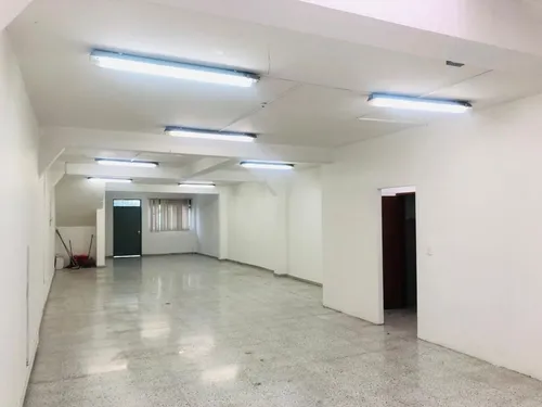 Bodega En Arriendo/venta En Santa Maria Del Lago. Cod A1002207