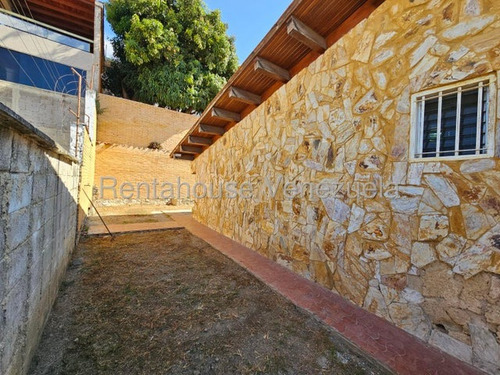 Casa En Venta Con Excelente Distribución Ubicada En El Marques 25-17855