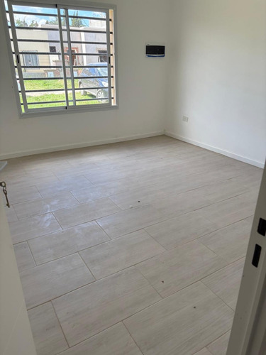Casa A Estrenar Barrio El Encanto