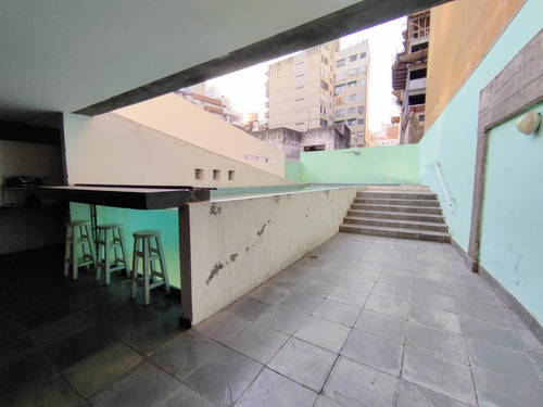 Imagen 8 de 13 de Venta Triplex 4 Dormitorios, 3 Cocheras - Terraza Exclusiva Con Hidro - Bv Oroño 1245 - Rosario