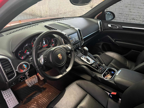 Imagen 8 de 11 de Porsche Cayenne 2014 3.6 300cv (958)