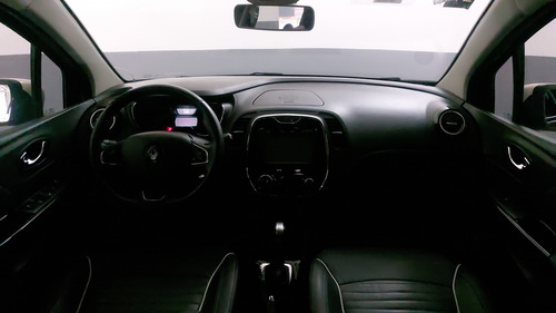Renault Captur 2.0 ICONIC AUTO