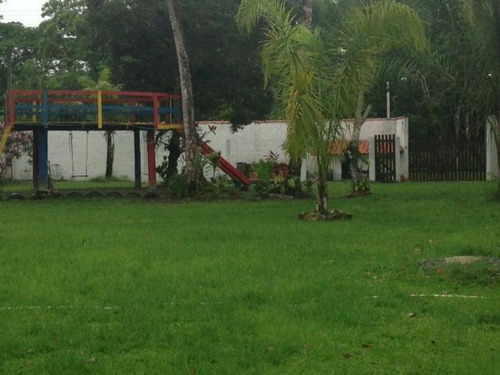 Vendo Bela Chácara Com Playground Em Itanhaém - 2613 | Npc