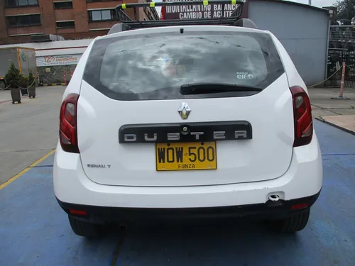 Renault Duster EXPRESSION 4X2 1600CC MT AA