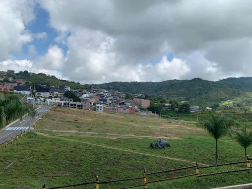 Lotes Residenciales Y Casas