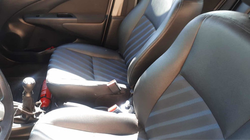 Imagem 3 de 8 de Toyota Etios 2014 1.5 16v Xs 4p