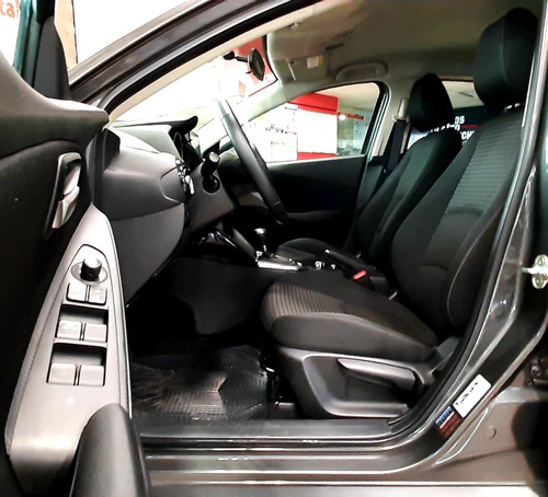 Imagen 12 de 15 de Mazda Mazda 2 2018 1.5 Touring 5p At