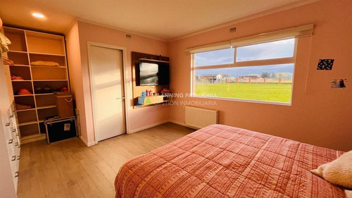 Casa En Venta De 4 Dorm. En Frutillar