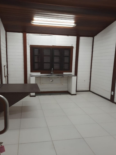 Imagem 19 de 30 de Casa Comercial Com Area Construida De 250,00 M2 No Bairro Rio Vermelho. - Sfl642 - 69548399