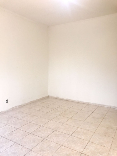 Casa Com 4 Dormitórios Com Suite, Garagem Pra 02 Veículos
