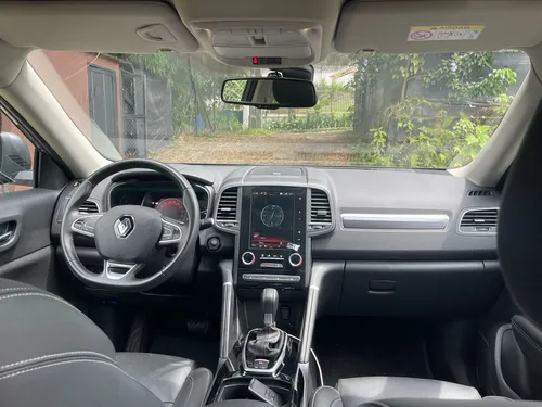 Renault Koleos 2.5 Intens 4X4 Bose