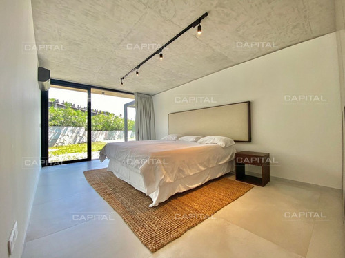 Imagen 20 de 30 de Apartamento De Cuatro Dormitorios En Frente Al Mar En Venta, Punta Ballena - Punta Ballena Solanas