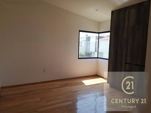 Imagen 12 de 26 de Venta De Casa En Rincón Los Encinos, Lerma Amomolulco, Estado De México.