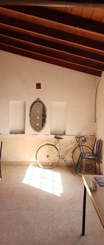 Imagen 8 de 12 de Casa De 5 Ambientes A Refaccionar En Venta - Moron Sur