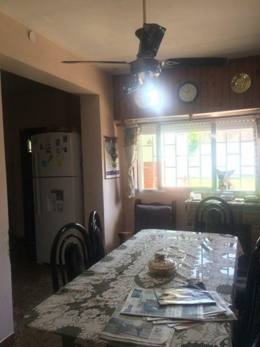 Imagen 5 de 13 de Venta Casa 3 Ambientes Con Fondo