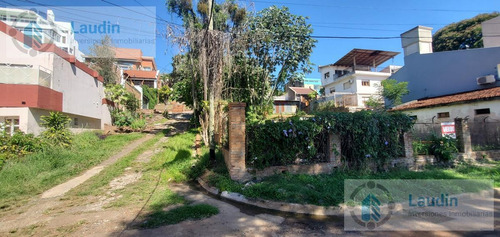 Imagen 7 de 13 de Se Vende Importante Casa Frente A Costanera - Posadas