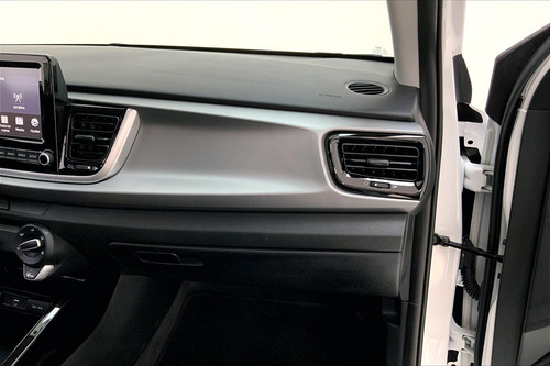 Imagen 16 de 25 de Kia Rio 4 Pts Lx, Tm6, A/ac, Ve, Ra-15
