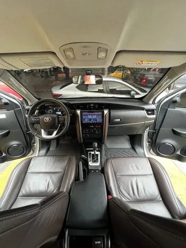 Toyota Fortuner 2.8l