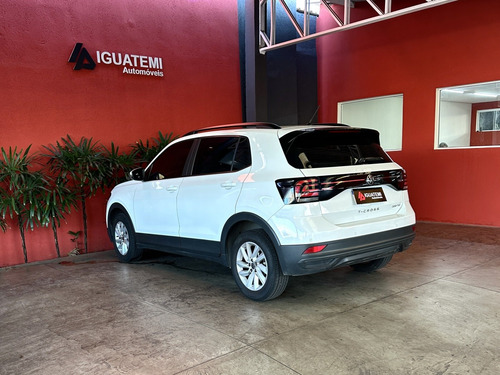 Volkswagen T-Cross 1.0 200 TSI TOTAL FLEX AUTOMÁTICO