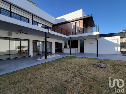 Venta Casa 4 Ambientes Misión De Los Lagos