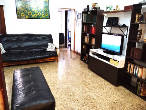 Ph 3 Ambientes Con Patio En Caseros, Tres De Febrero