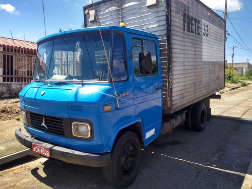 Mercedes 608d