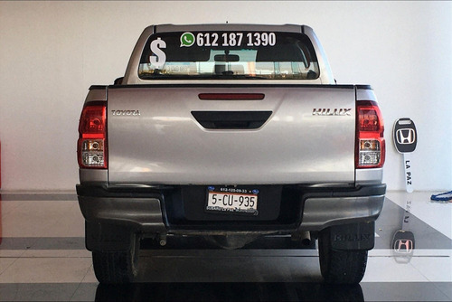 Imagen 6 de 15 de Toyota Hilux Cabina Doble Sr 2019