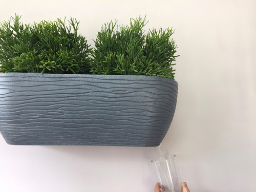 Maceta Floridis Pared Plástico 46 × 17cm Recoleccion Agua Simil Piedra Color Gris Claro