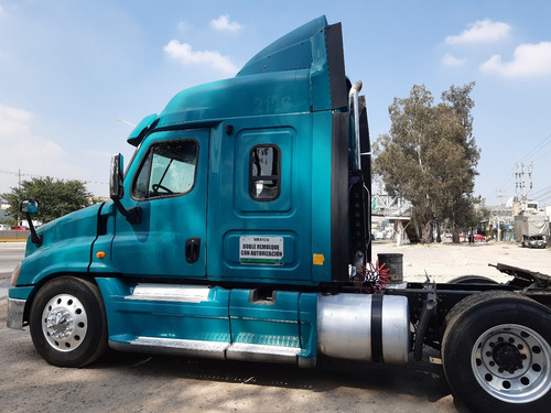 Imagen 7 de 10 de Tractocamion Freightliner Cascadia Año 2013