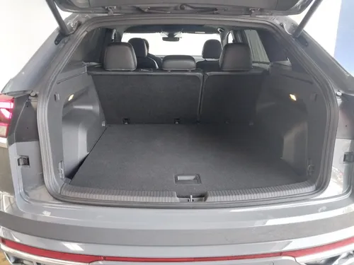 Volkswagen Cross Sport 3.6 Fsi V6 R-Line Auto 4Wd
