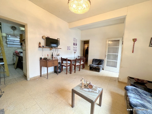 Imagen 9 de 29 de Venta Casa Ph, La Figurita, 3 O 4 Dormitorios, 2 Baños, Patio, Parrillero, Planta Baja Y Al Frente