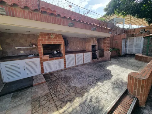 Casa De 3hab Y 5 Baños