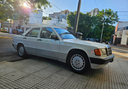 Mercedes Benz 190e 2.3, Excelente Estado De Conservación.